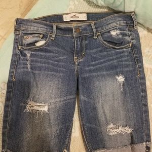 Hollister boy destroyed shorts